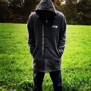 Meet your Posher, Shea